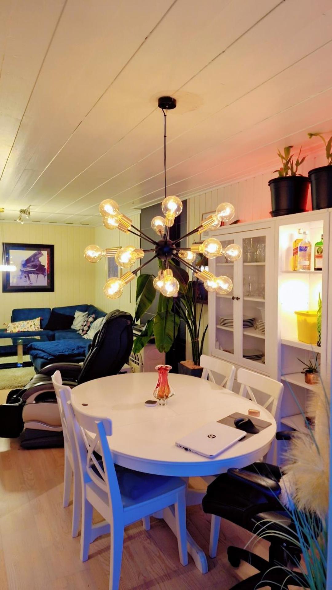 Room In Handsome Haven House Gjøvik Kültér fotó